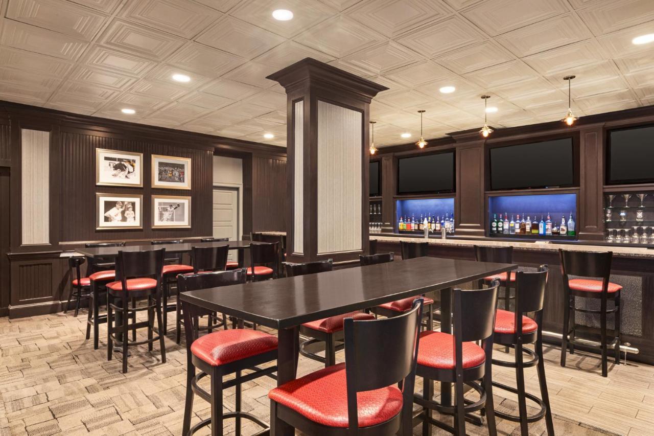 Boston - Cambridge Area By Ihg Hotel 3*